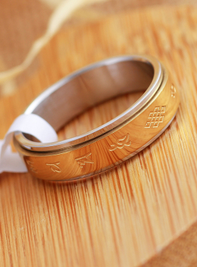 男女款指环金色项链对戒