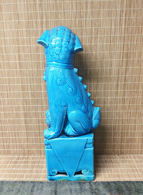 包老景德镇567老厂瓷/原矿料珐翠蓝釉单个雕塑瓷狮子怀旧收藏摆件