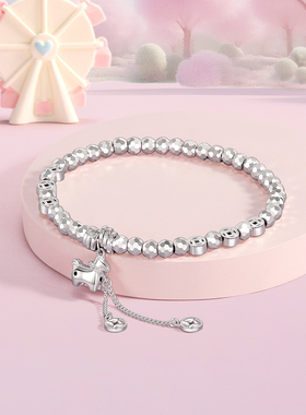 潮宏基马年生肖足银手链