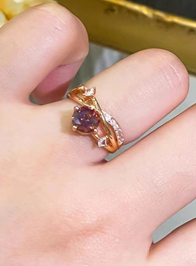 PRINGXY女简约镂空藤蔓宝石戒指