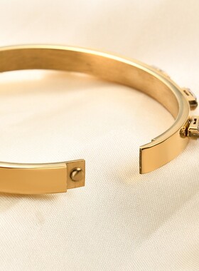 新款欧美ins复古钛钢时尚简约可开口18K金6MM镶钻手镯不锈钢手环