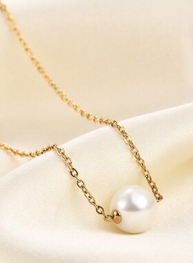 新款天然贝壳仿珍珠吊坠钛钢项链百搭个性设计18K金项链简约锁骨
