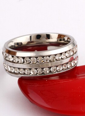 新款欧美304不锈钢钛钢戒指 钢色镶两排钻8MM钛钢戒指女厂家