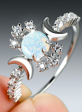 新款欧美个性白金圆形白澳宝光面双月亮边镶彩钻白钻百搭戒指