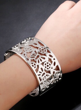 欧美风镂空蝴蝶现货手环新品