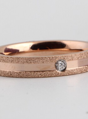 新款欧美ins时尚学生简约个性镶钻磨砂不锈钢戒指钛钢指环女