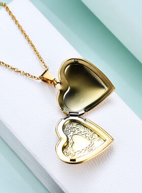 新款亚马逊不锈钢个性心形花纹可打开相框纪念钛钢吊坠镀18K项链