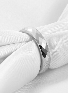 新款欧美跨境ins钨钢4MM 6MM切面多边菱形情侣钨钢戒指指环女