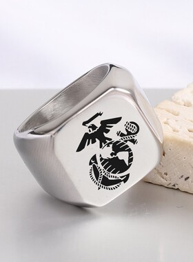 新款欧美个性海军陆战队图案钛钢戒指男复古朋克方形18MM四色潮男