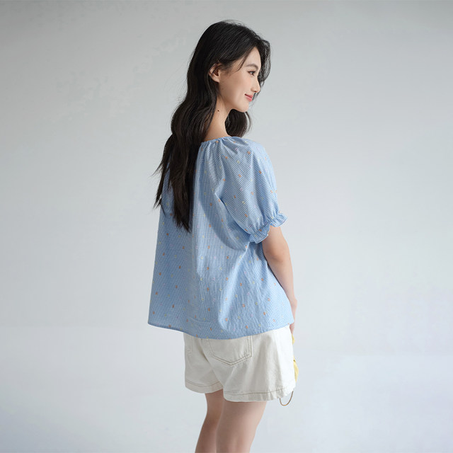 Blue Ruoshui sweet age-reducing shirt to make you look slim and cover your flesh