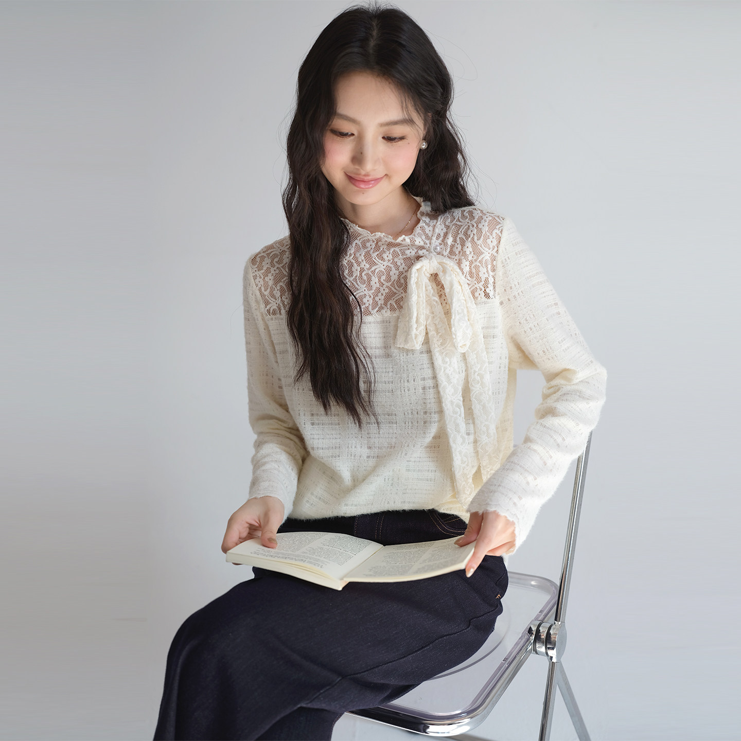 【蝴蝶结飘带磨毛蕾丝衫】蓝若水大码2026春装新款半高领法式上衣,淘宝优惠券,粉丝福利购,淘宝优惠卷