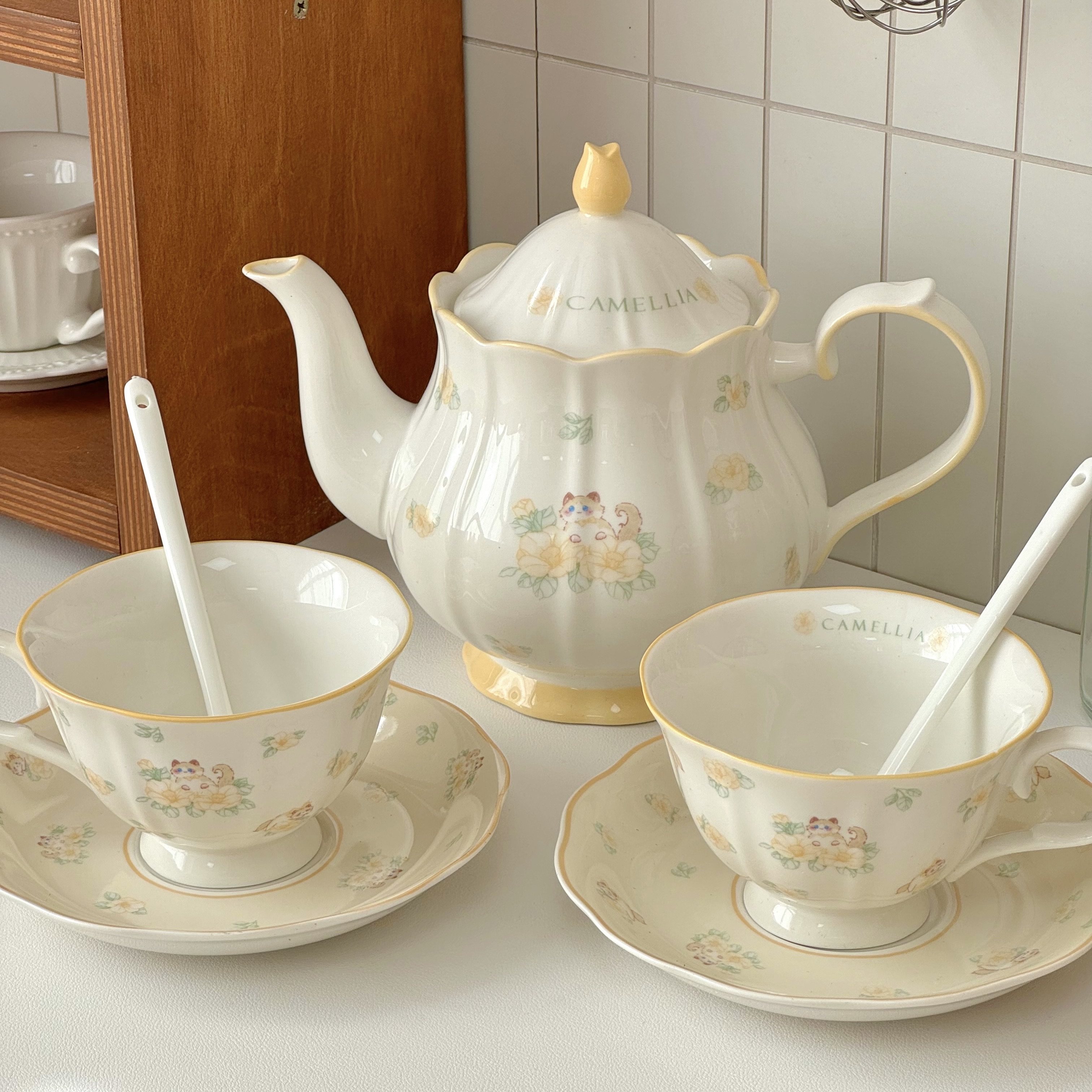 法式山茶花猫咪陶瓷茶壶套装下午茶杯碟女生生日茶具伴手礼礼盒装,淘宝优惠券,粉丝福利购,淘宝优惠卷