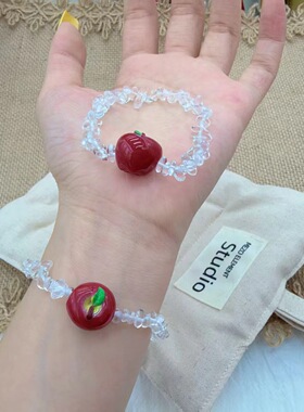 清新可爱小苹果不规侧串珠手链女小众甜美少女气质百搭弹力绳手饰