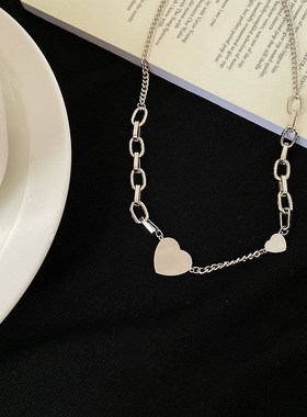 冷淡风嘻哈复古爱心拼接项链女锁骨链2025年新款简约气质卫衣配饰