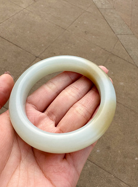 新疆和田玉且末蓝糖手镯纯天然和田玉油润细腻泥鳅背女士手镯手串