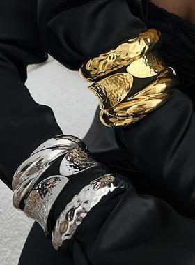 欧美跨境熔岩合金螺纹弹簧开口手镯 时尚个性小众甜酷商务手饰品