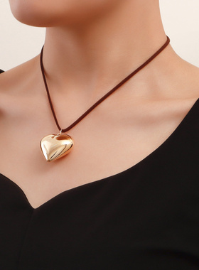 欧美跨境饰品黑绳大爱心甜酷