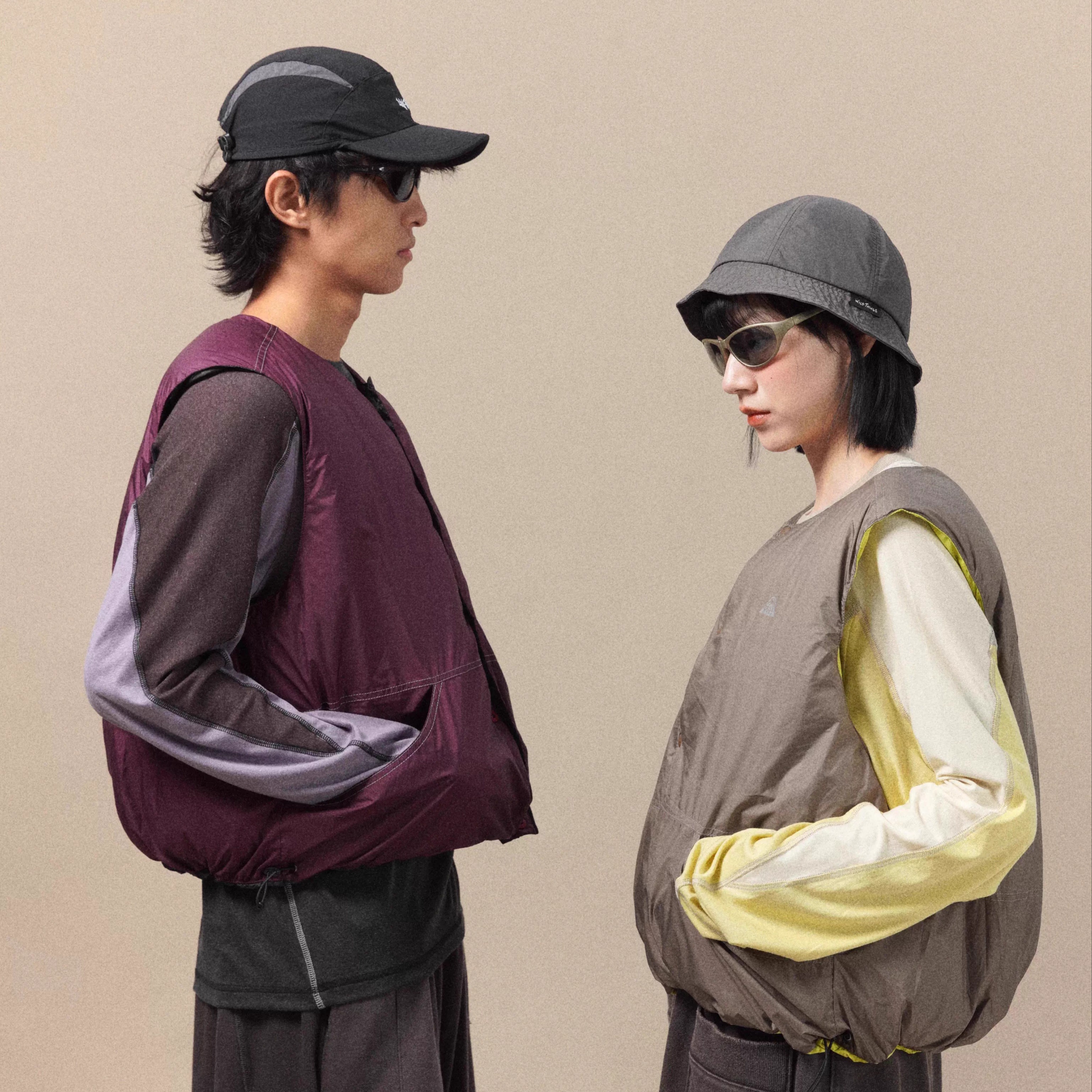 DAIKON Lab25aw户外轻量90白鸭绒保暖撞色两面穿抽绳反光羽绒马甲 - 图0