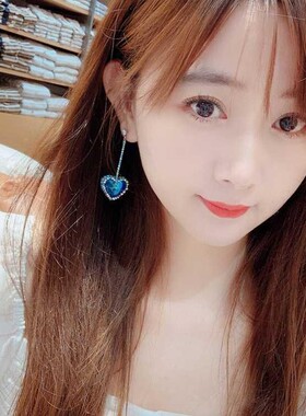 蓝色爱心流苏耳环女2022年新款