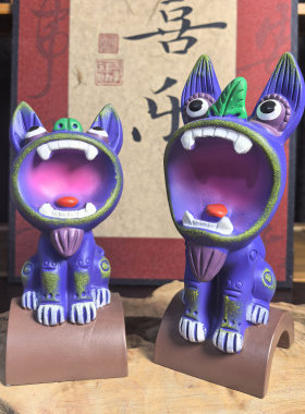 云南非遗瓦猫文创桌面摆件