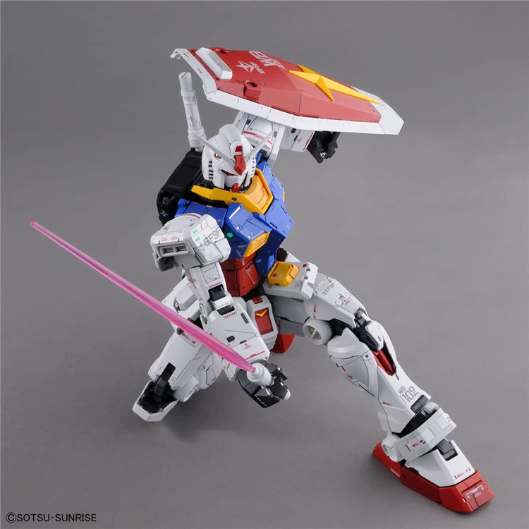 特价 万代 拼装模型 PG 1/60 RX-78-2 Gundam 元祖高达 敢达 - 图3