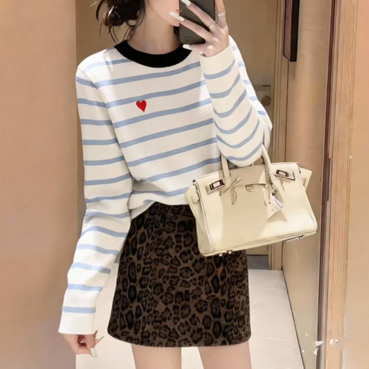 拉夏贝尔Puella2025年冬季韩系撞色条纹针织衫女内搭打底修身上衣,淘宝优惠券,粉丝福利购,淘宝优惠卷