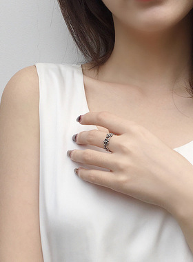 欧美风十字架复古做旧镂空戒指