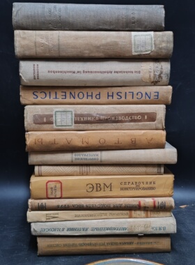 复古外文旧书精装平装二手古董书书房咖啡馆家居饰品摆件摄影道具