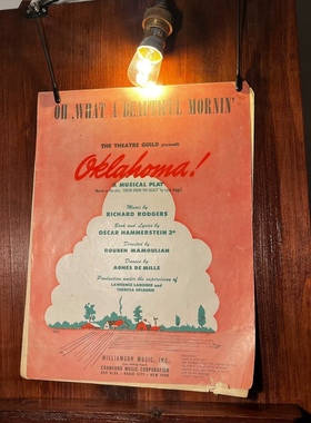 ins复古泛黄音乐书页琴谱乐谱旧美食摄影道具家居装饰摆设摆件