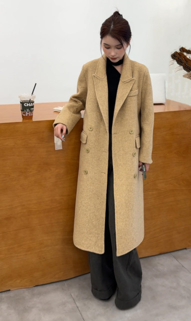 2025年冬季新款人字纹西装领双面羊毛大衣女双排扣长款羊毛呢外套