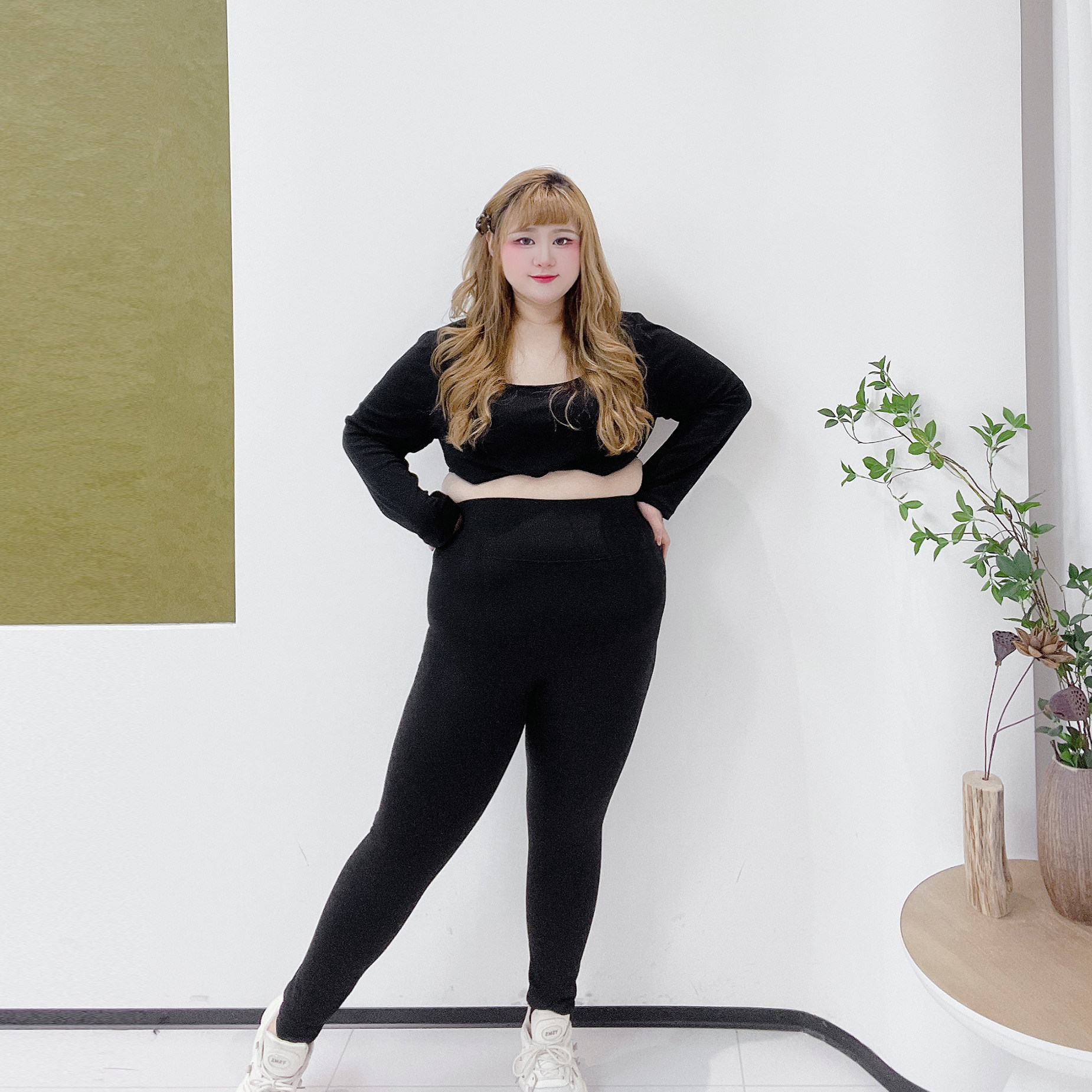 300斤秋冬加绒保暖打底裤胖莹莹大码女装弹力修身高腰加厚鲨鱼裤,淘宝优惠券,粉丝福利购,淘宝优惠卷