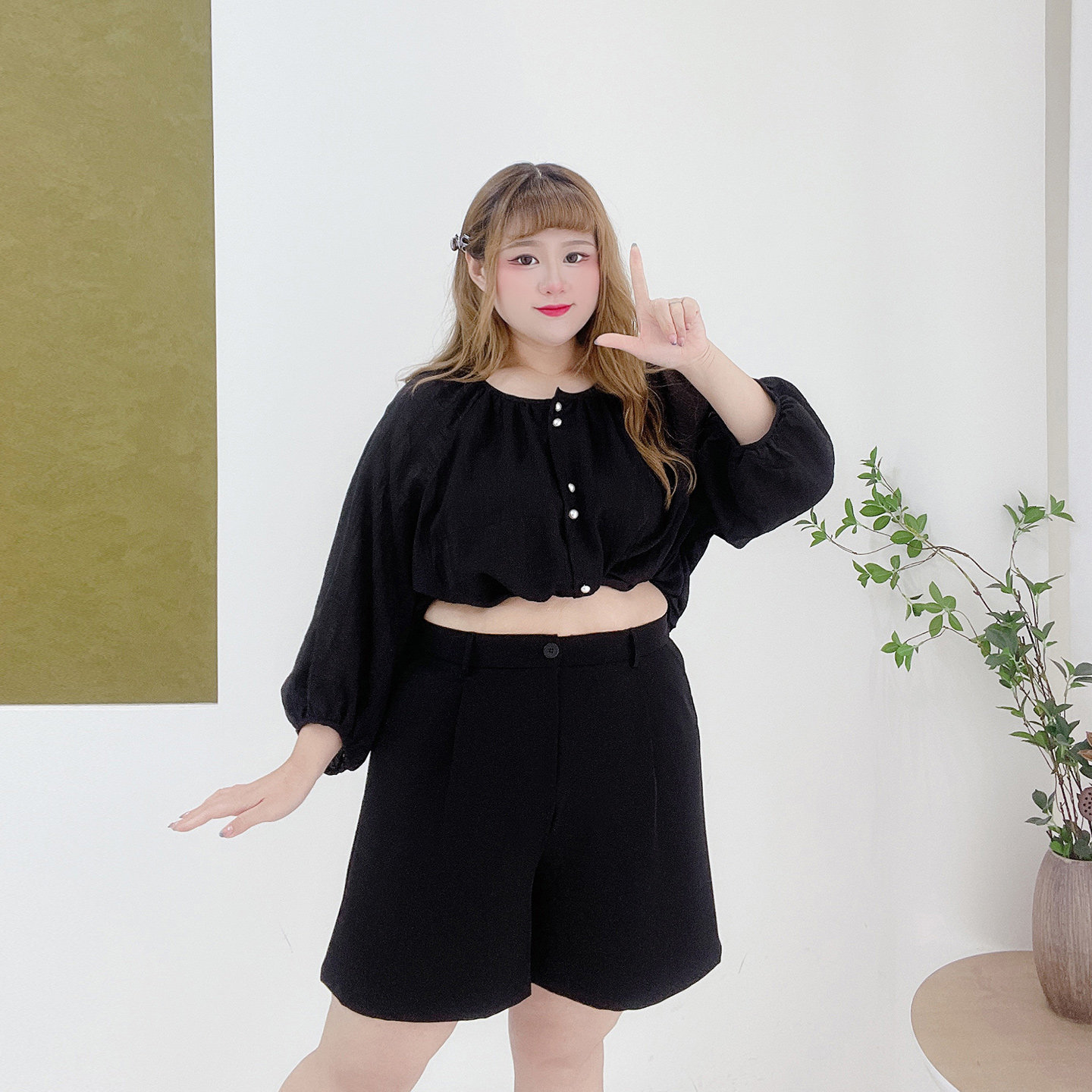 韩系显瘦百搭高腰五分阔腿裤子胖莹莹大码女装夏通勤黑色西装短裤,淘宝优惠券,粉丝福利购,淘宝优惠卷