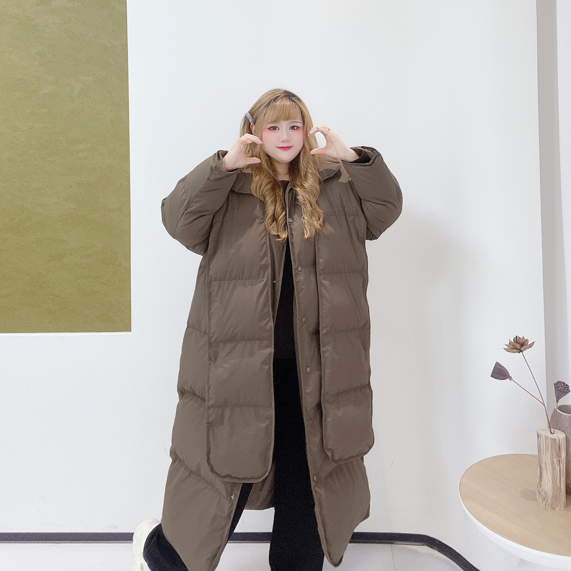 氛围感围巾加厚保暖长款外套潮胖莹莹大码女装冬季大被子连帽棉服,淘宝优惠券,粉丝福利购,淘宝优惠卷