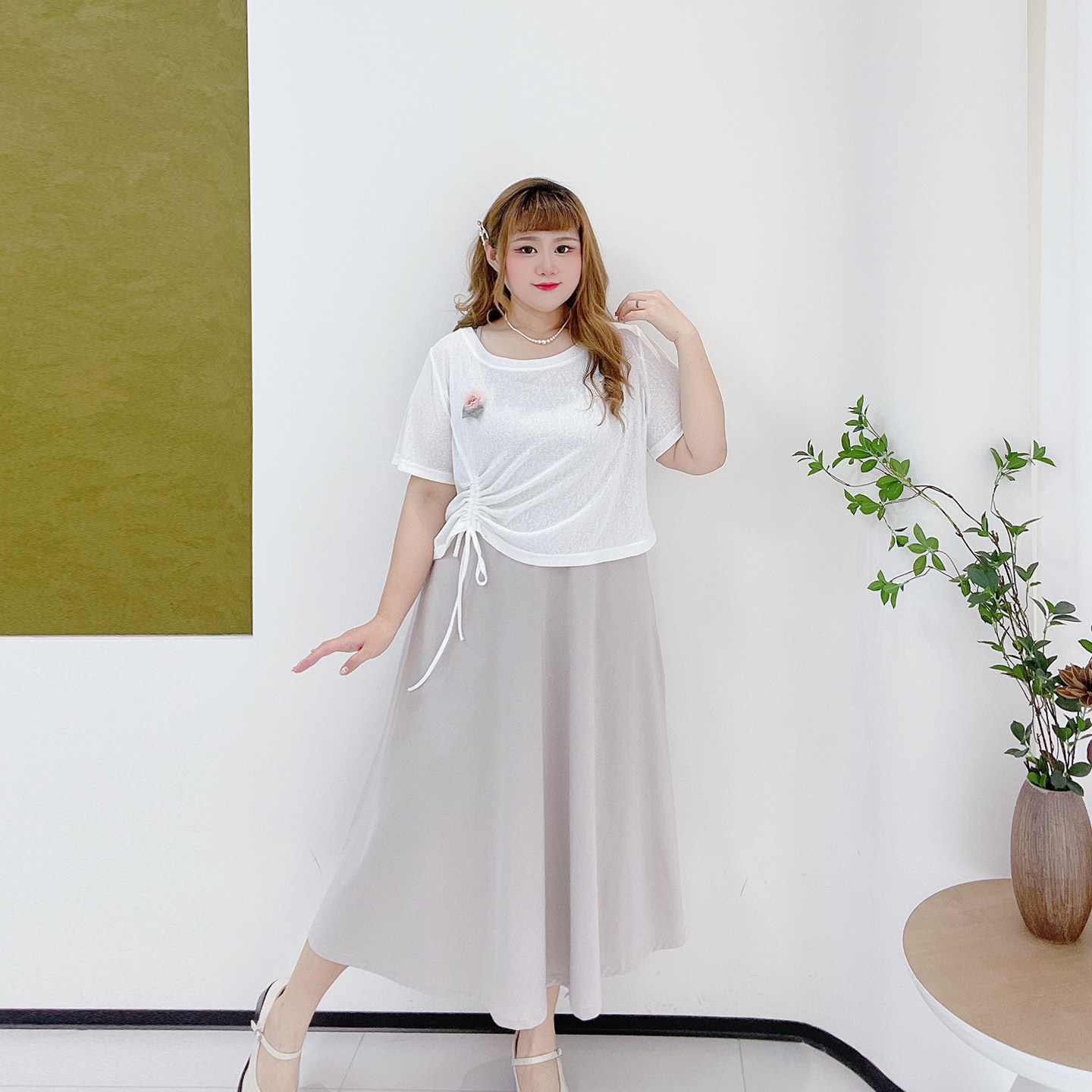 别致立体花抽绳显瘦T恤胖莹莹大码女装甜美通勤风吊带连衣裙套装,淘宝优惠券,粉丝福利购,淘宝优惠卷