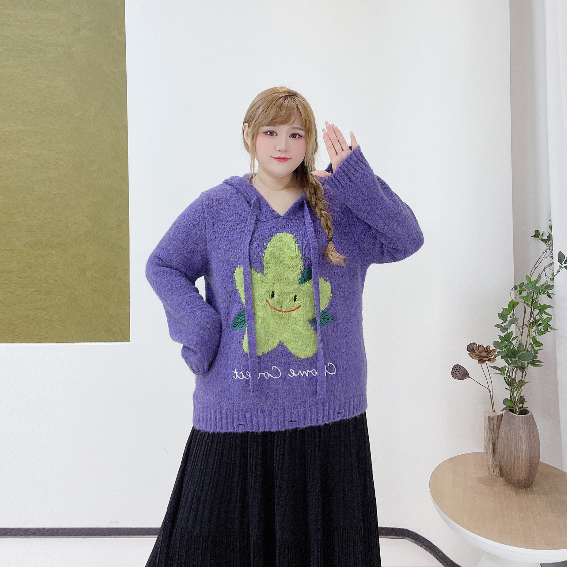 减龄卡通幻彩连帽毛衣胖莹莹大码女装秋冬打底宽松遮肉休闲针织衫,淘宝优惠券,粉丝福利购,淘宝优惠卷