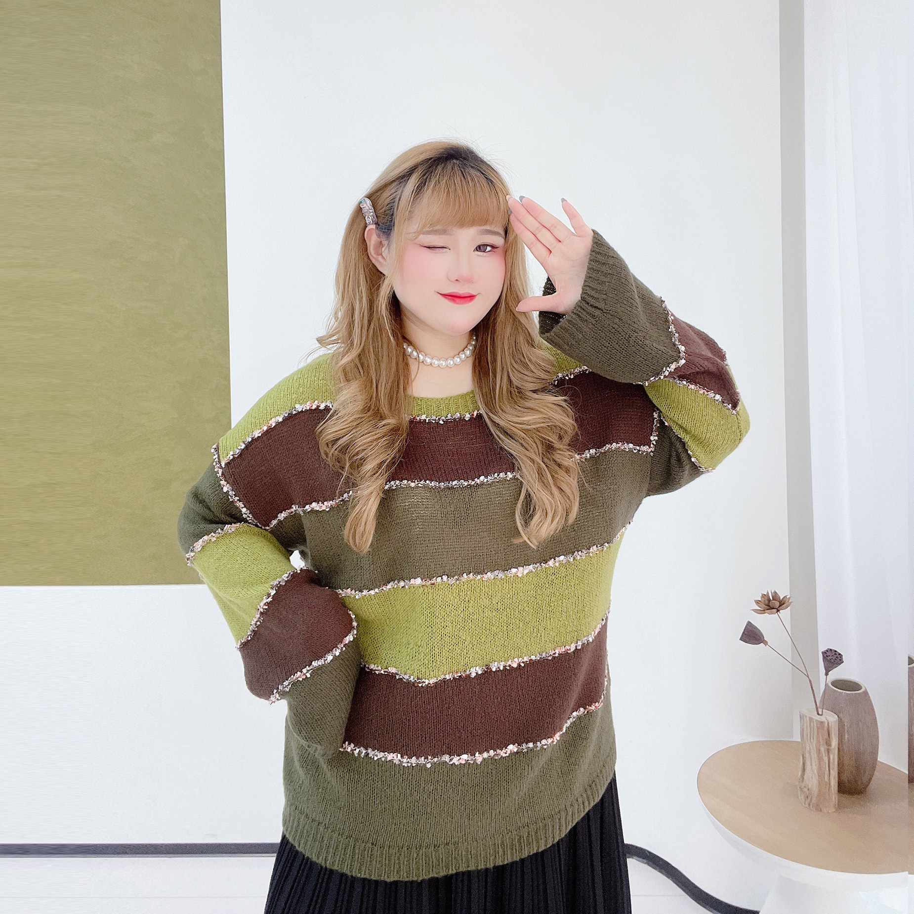 小众喇叭袖毛边套头毛衣胖莹莹大码女装秋冬慵懒风撞色条纹针织衫,淘宝优惠券,粉丝福利购,淘宝优惠卷