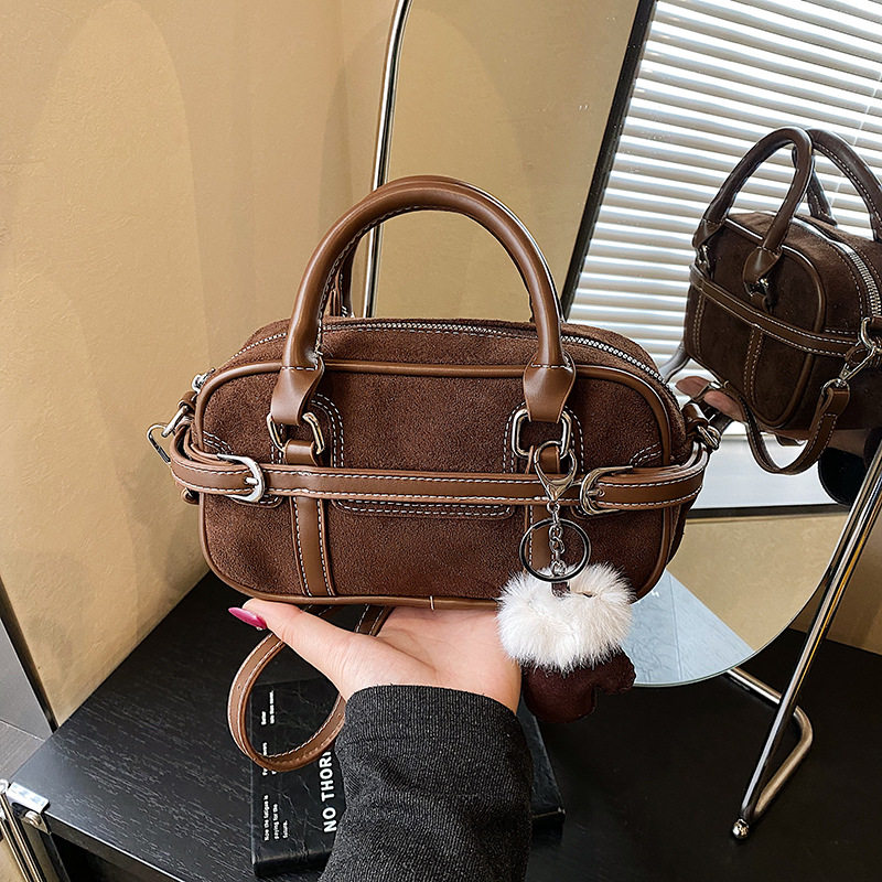 法国复古磨砂手提包女包2025新款休闲百搭单肩包网红保龄球斜挎包,淘宝优惠券,粉丝福利购,淘宝优惠卷