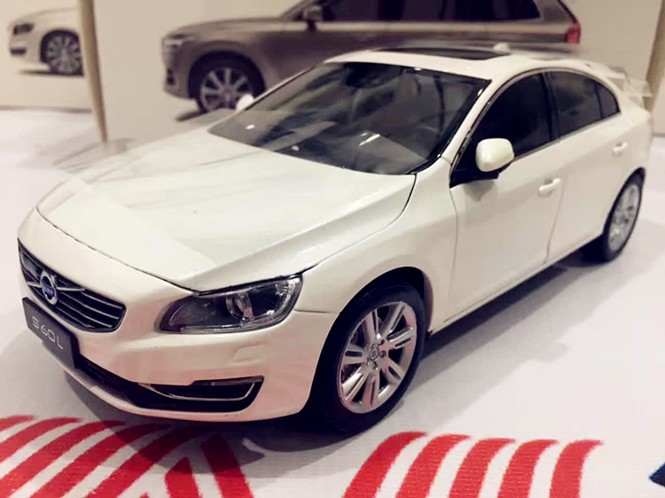 沃尔沃原厂车模 S60L XC60 V60 V40 S90 XC90 1:18