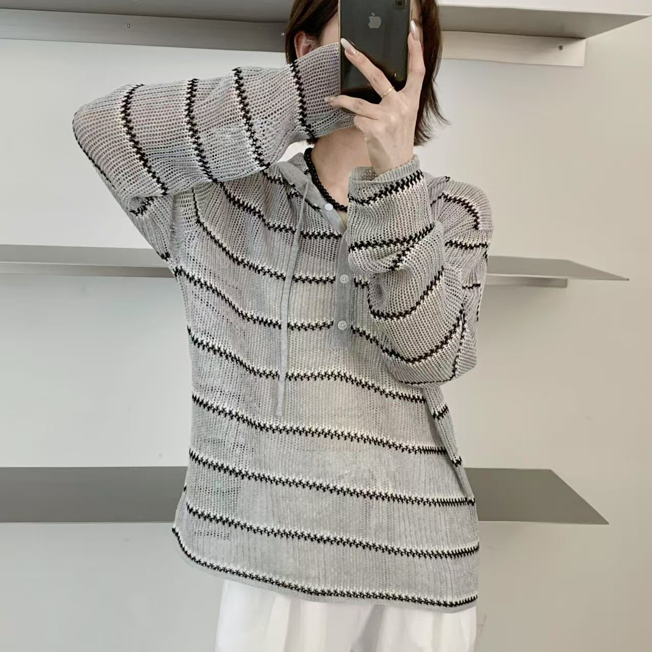 2025夏季新款亚麻针织长袖防晒罩衫女宽松透气条纹薄款镂空上衣潮-图2