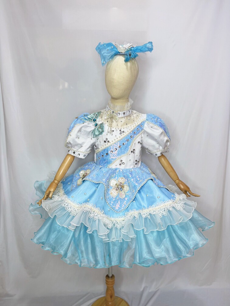 快乐阳光儿童演出服女童独唱星星不说话短款礼服蓬蓬裙主持人服装