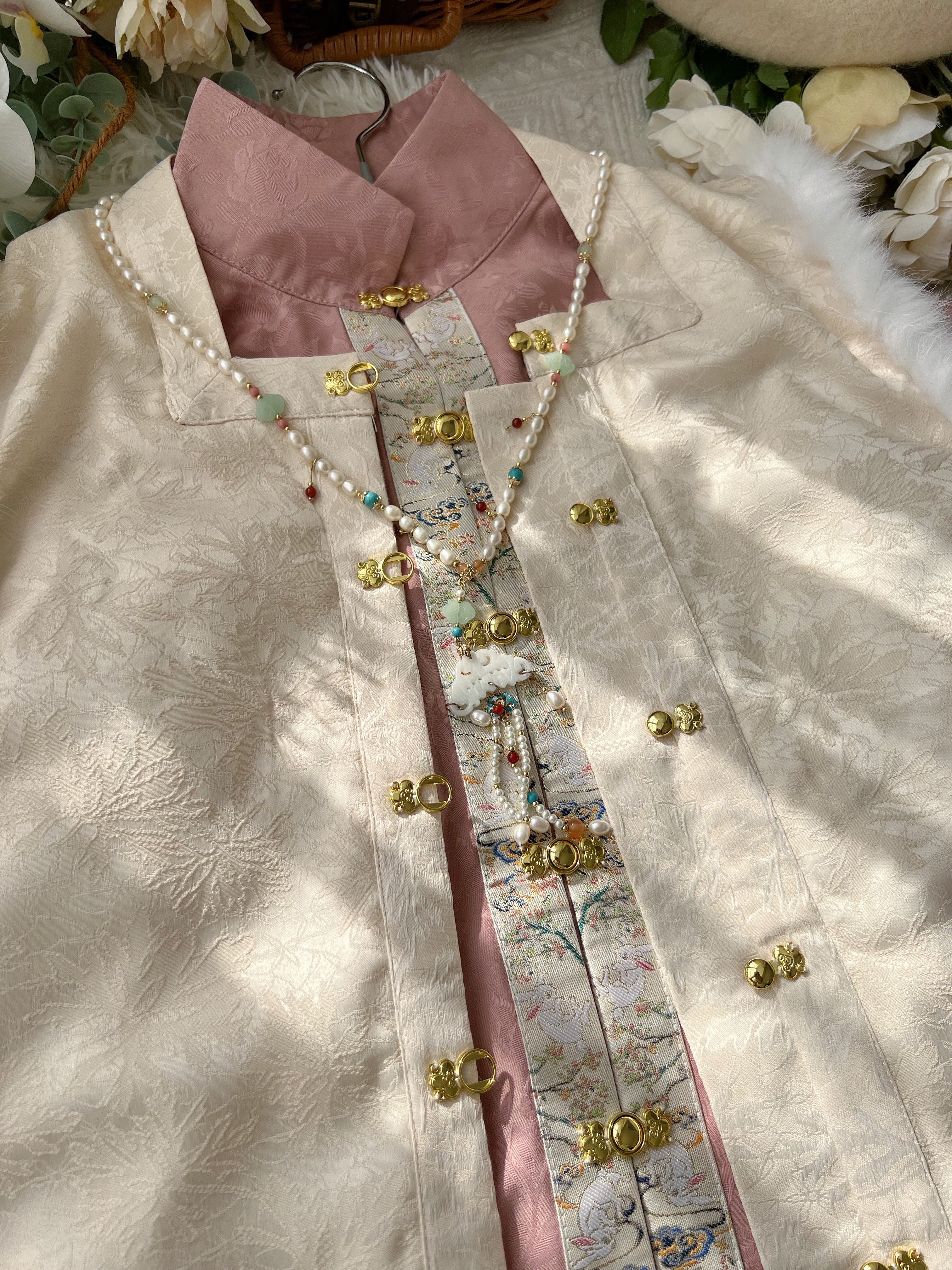 灵兔暗纹提花明制立领琵琶袖放量大秋冬款双层改良汉服原创女,淘宝优惠券,粉丝福利购,淘宝优惠卷