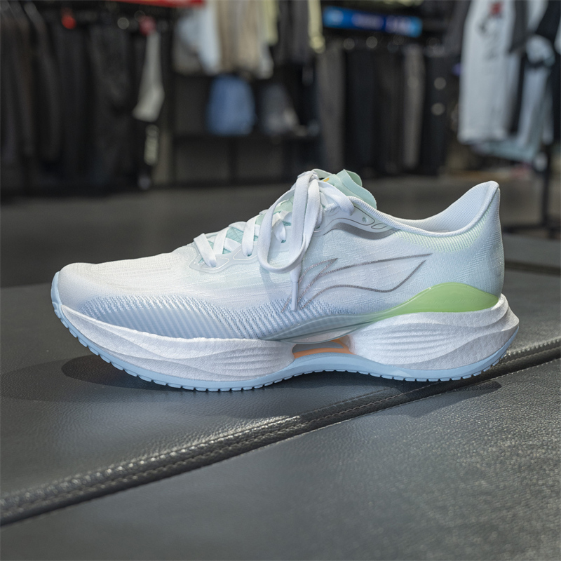 李宁超轻22丨跑步鞋男鞋女鞋新款透气体测运动鞋ARBV001/ARBV002