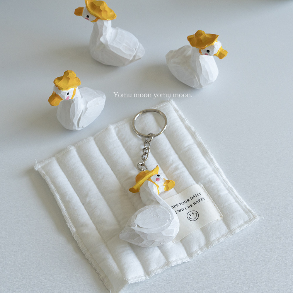 小黄帽鸭 迷你木雕摆件纯手工创意木雕钥匙扣桌面装饰礼物礼品,淘宝优惠券,粉丝福利购,淘宝优惠卷