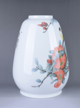 新世纪陶瓷玄关摆件釉下彩