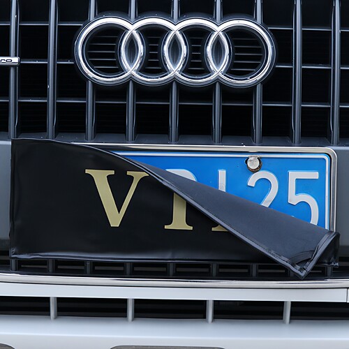 汽车车牌罩牌照套VIP加厚皮革车牌套防尘罩可定制定做LOGO文字罩 - 图0