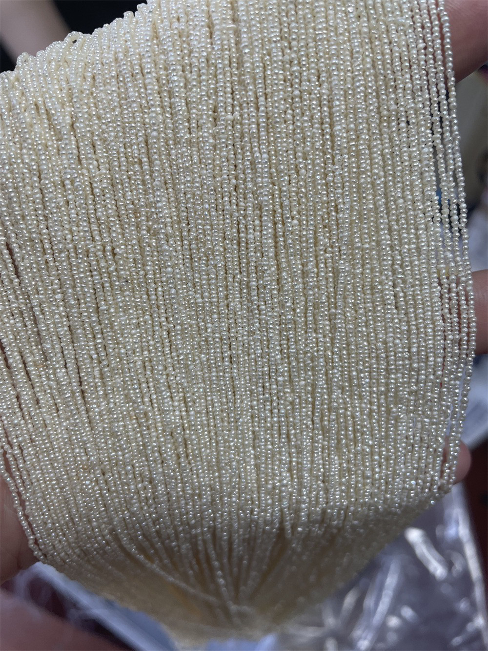 水之泪天然淡水无核珍珠项链半成品迷你袖珍极细1-1.3mm近圆50cm,淘宝优惠券,粉丝福利购,淘宝优惠卷