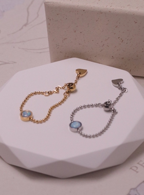 洗手不用摘轻奢小众风情人造欧泊澳宝蓝色软链条钛钢可调节女戒指