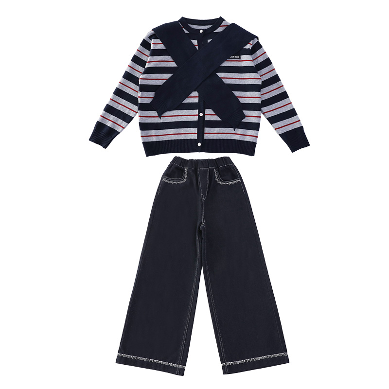 女童秋装休闲套装2025新款洋气春秋条纹毛衣披肩女孩牛仔裤两件套 - 图3