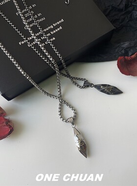 欧美复古许愿陨石刻纹吊坠项链男生嘻哈小众设计毛衣卫衣链女潮酷