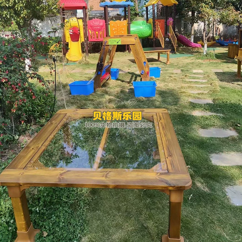 [Outdoor classroom cedarwood graffiti drawing table for children indoor activity desk wooden table transparent desk art table]